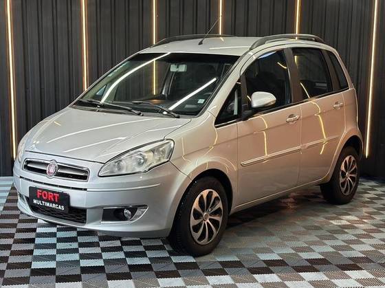 FIAT IDEA 1.4 MPI ATTRACTIVE 8V FLEX 4P MANUAL FIAT IDEA 1.4 MPI ATTRACTIVE 8V FLEX 4P MANUAL